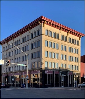 Pioneer Trust Bank building